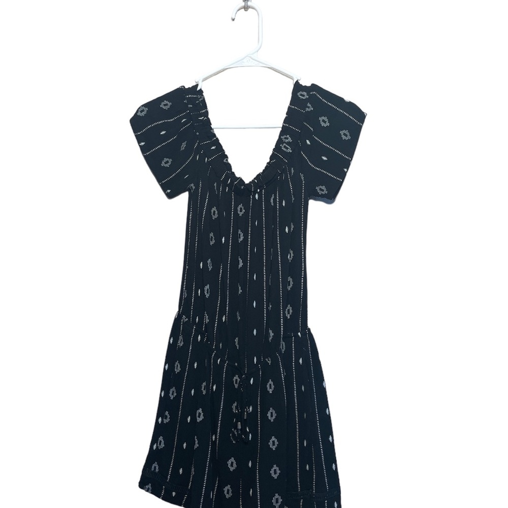 BECOOL Off The Shoulder Romper- Tribal Print/Smocked print- Black/White Small